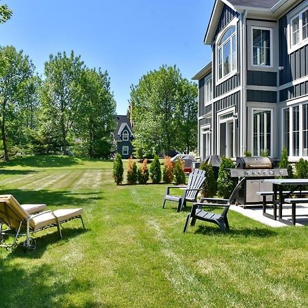 New Blue Mountain Village Snowbridge Executive Townhome Sleeps 10 With Outdoor Pool And Shuttle Nottawa Exteriér fotografie