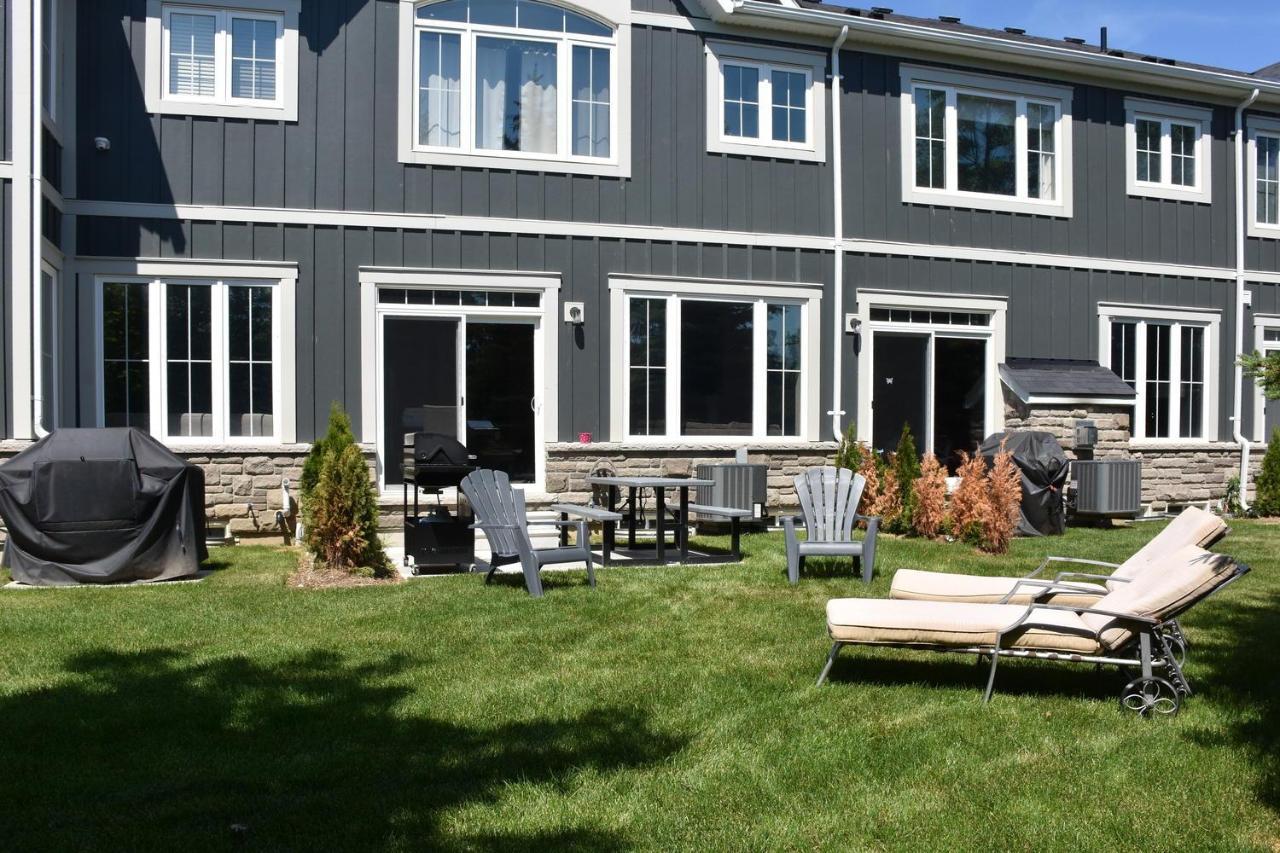 New Blue Mountain Village Snowbridge Executive Townhome Sleeps 10 With Outdoor Pool And Shuttle Nottawa Exteriér fotografie