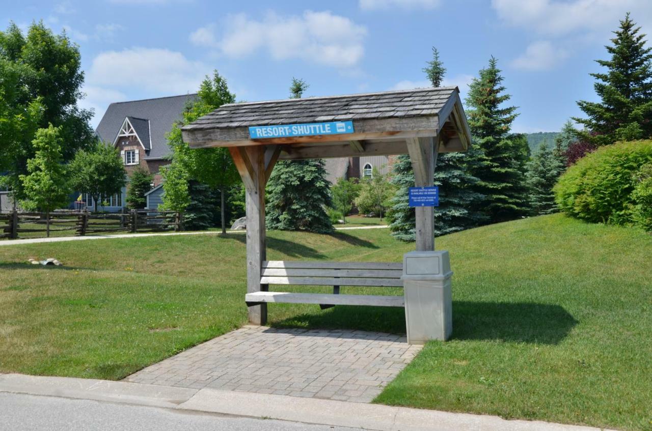 New Blue Mountain Village Snowbridge Executive Townhome Sleeps 10 With Outdoor Pool And Shuttle Nottawa Exteriér fotografie